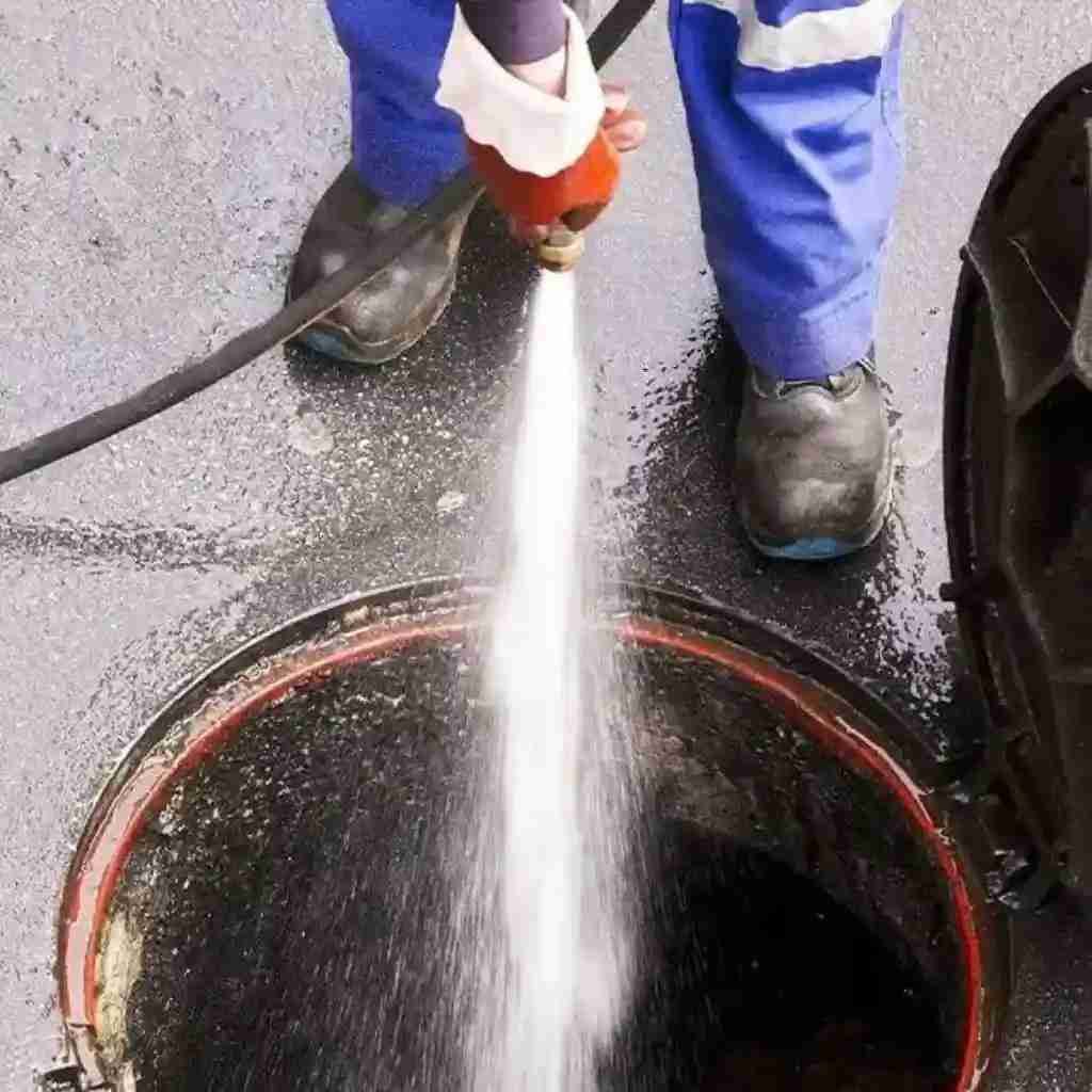 Benefits of Being a Sewer Cleaner​